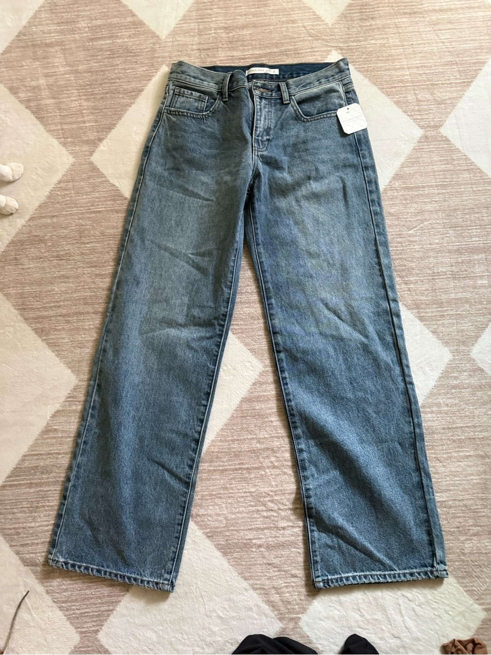 Altar'd State Women's Straight-Leg Jeans in Medium Blue
